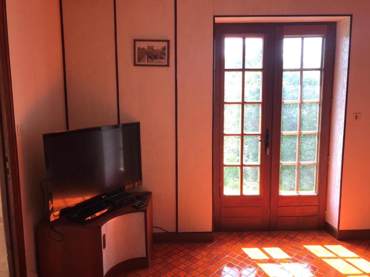 May'S Cottage Availles-Limouzine Екстериор снимка