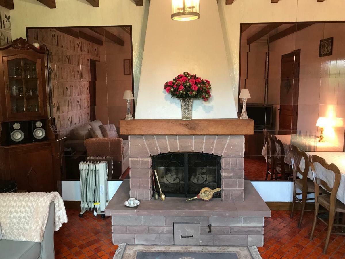 May'S Cottage Availles-Limouzine Екстериор снимка