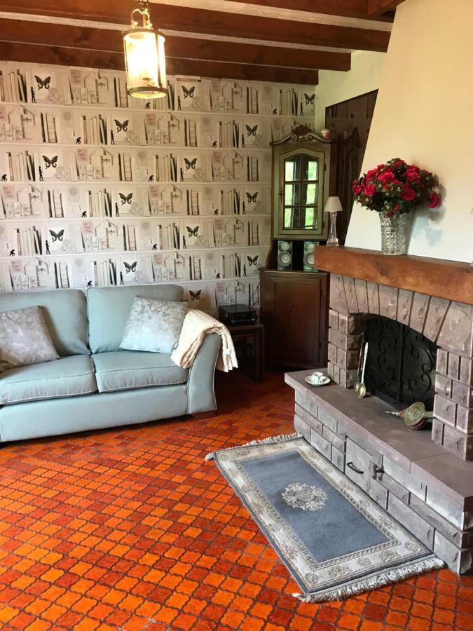 May'S Cottage Availles-Limouzine Екстериор снимка